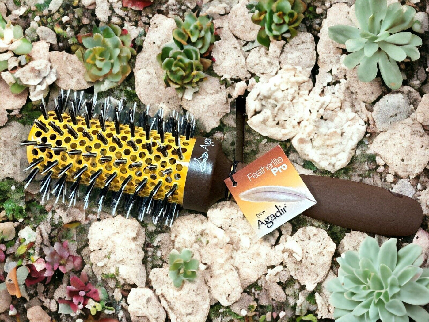 Agadir Argan Oil Featherlite Pro Brush - Heat Resistant